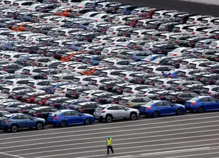 México retrocede en el mercado de autos en EU