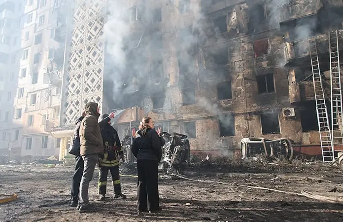 Rusia ataca otra ciudad ucraniana