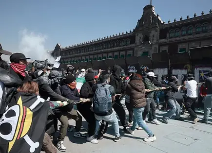 Vinculan a 13 detenidos en la marcha Gen-Z