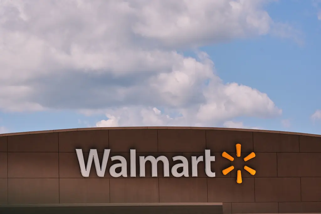 Walmart registra ganancias excepcionales en último trimestre