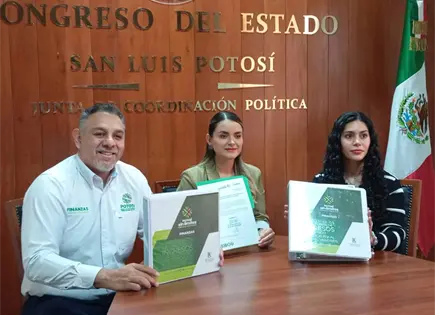 Comisión de Hacienda recibe Paquete Económico 2026
