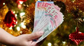 Aguinaldo 2025: ¿Cuál es la fecha límite para recibir la prestación? Aguinaldo 2025: ¿Cuál es la fecha límite para recibir la prestación?