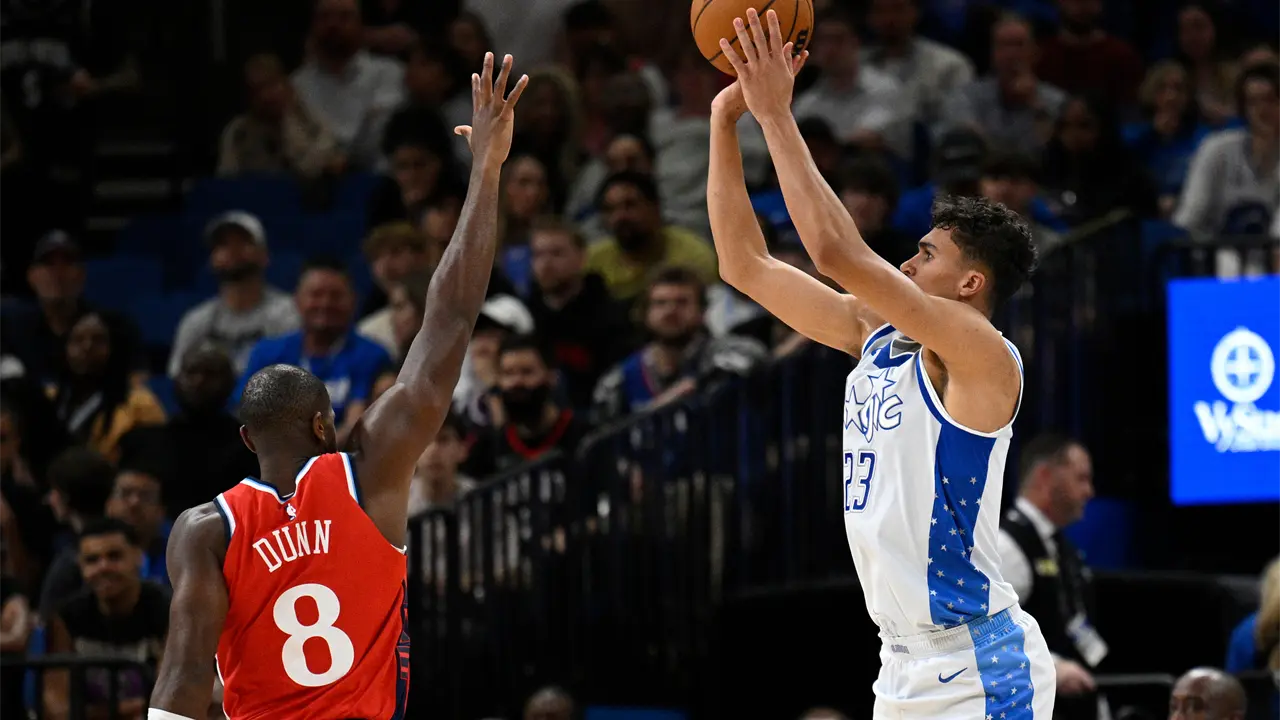 Jalen Suggs brilla en la victoria del Magic sobre los Clippers
