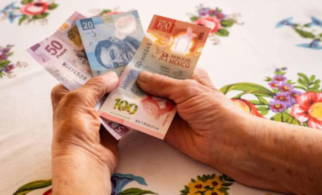 La economía mexicana cae 0.3% en el tercer trimestre por desplome industrial