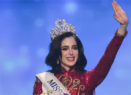 LA MÁS BELLA DEL MUNDO