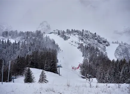 Preparativos en marcha para los Juegos Olímpicos de Milán-Cortina tras nevada en montañas