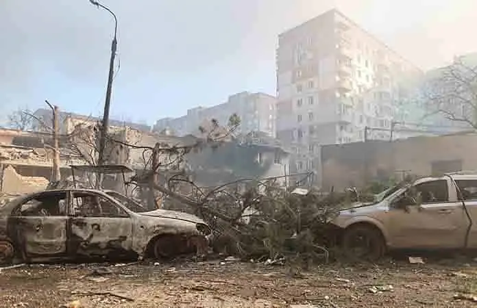 Sin Ucrania, crean Rusia y EU plan de paz