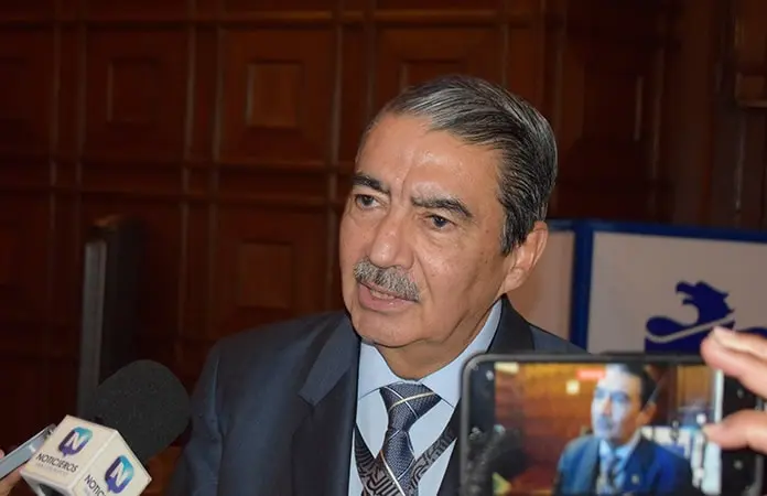 Vengan a la Universidad: A. Zermeño a diputados