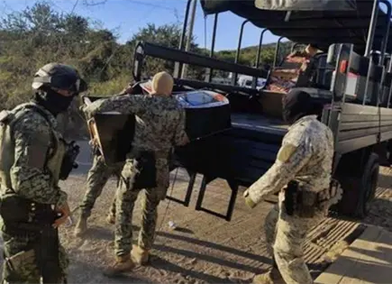 Ejército asegura artefactos explosivos y maquinitas tragamonedas en operativos en Culiacán