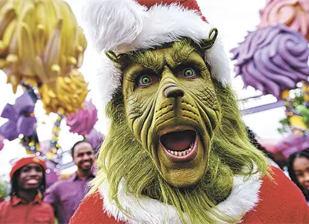 El Grinch invade hotel en EUA El Grinch invade hotel en EUA