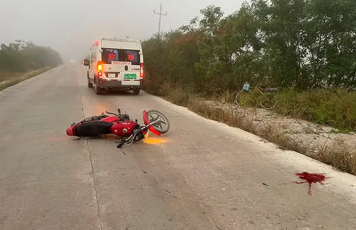 Jornalero está grave al sufrir percance carretero