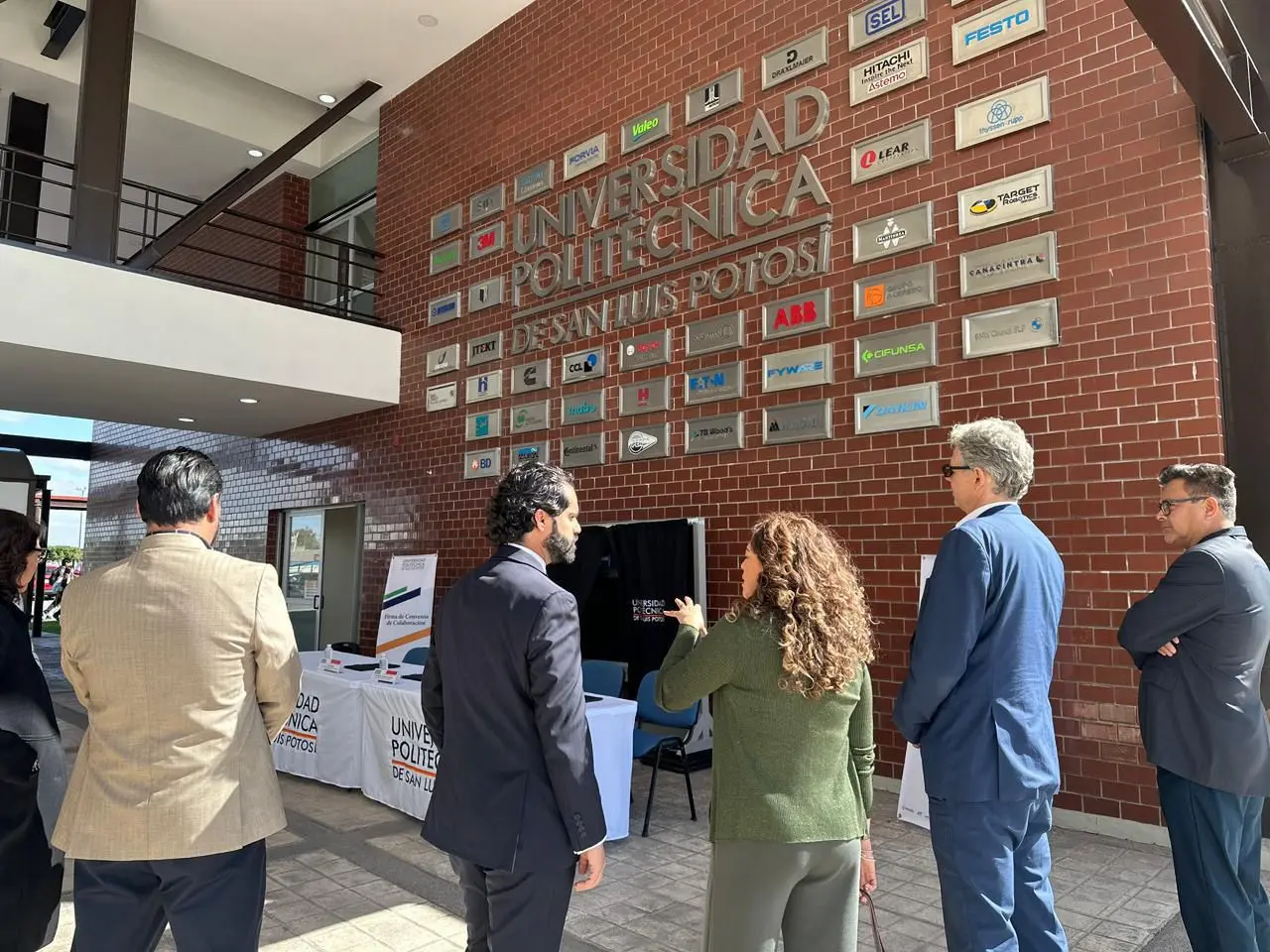 La Politécnica firma convenio con la Cámara México-Alemana