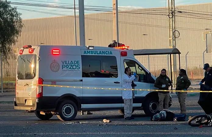 Muere un joven en accidente de moto en Av. Industrias