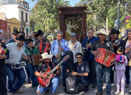 Video | Músicos potosinos celebran a Santa Cecilia