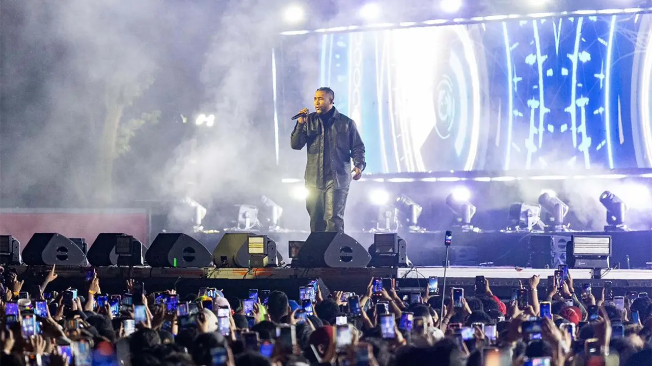 Don Omar cierra con éxito el primer día del Flow Fest 2025