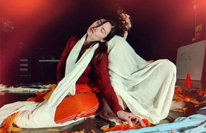 Hoy “Hebra de tierra” en el Foro La Carrilla