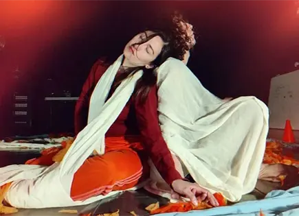 Hoy “Hebra de tierra” en el Foro La Carrilla Hoy “Hebra de tierra” en el Foro La Carrilla