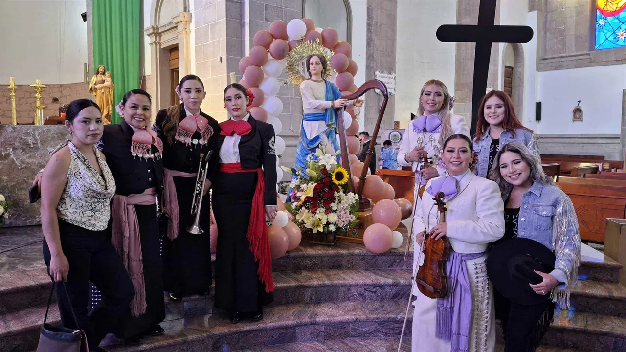 Músicos festejan a Santa Cecilia