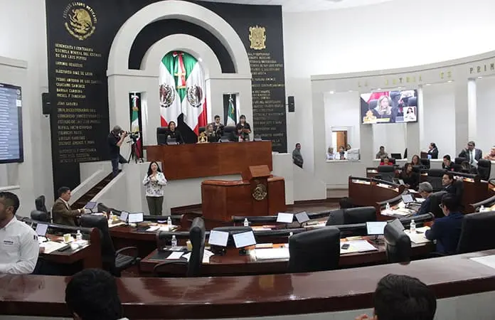 Presentan iniciativa para para la adopción de menores