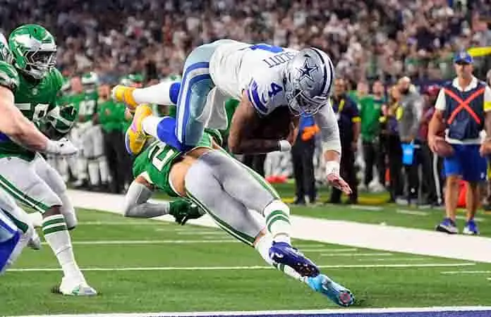 Cowboys se imponen a Eagles