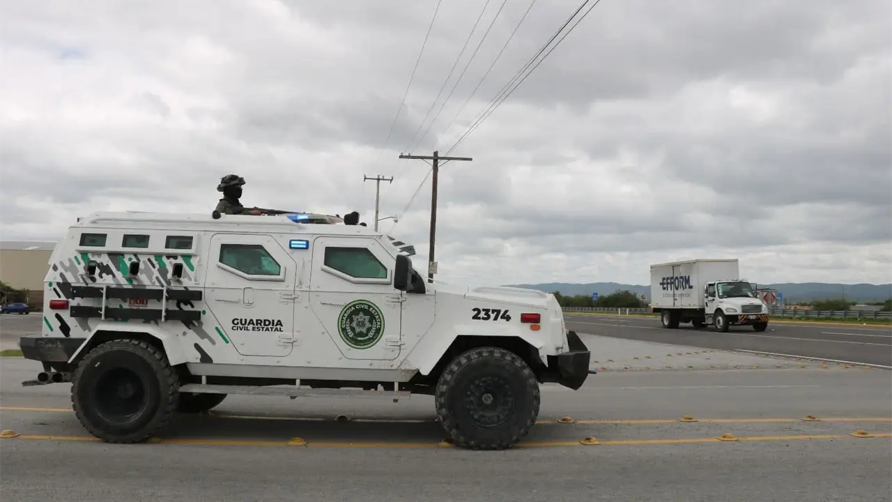 Operativo en carreteras de la GCE