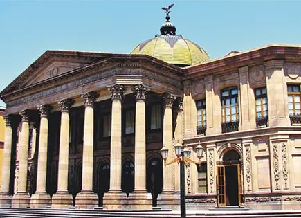 131 Aniversario 131 Aniversario