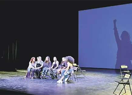 Concierto dedicado a mujeres que resisten