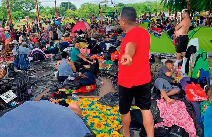 Estudio revela exclusión de migrantes en bancos mexicanos