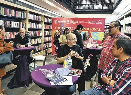 INTERCAMBIO EDITORIAL EN EL FESTIVAL DE LETRAS INTERCAMBIO EDITORIAL EN EL FESTIVAL DE LETRAS