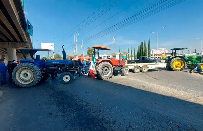 Transportistas de San Luis se unen a bloqueos y protestas de campesinos