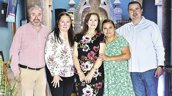 ¡FELIZ EN SU CUMPLEAÑOS!