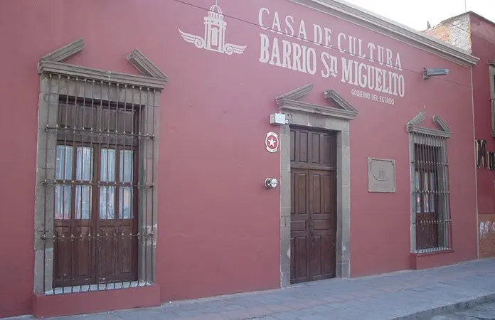 “La Revolución y Pancho Villa”