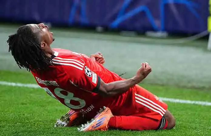 Logra Mourinho primera victoria