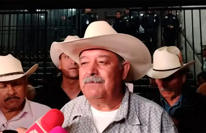 Transportistas advierten continuar bloqueos sin respuesta del gobierno