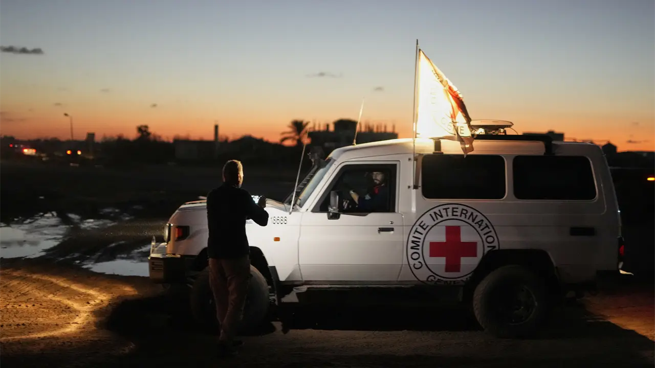 Israel entrega cuerpos de palestinos en intercambio según acuerdo de alto al fuego en Gaza