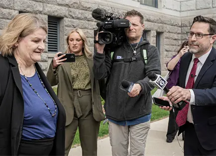 Jueza de Wisconsin enfrentará juicio por obstrucción a agentes federales