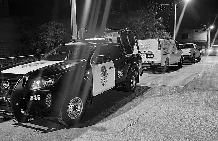 Muere empleado de SASAR enterrado en una zanja