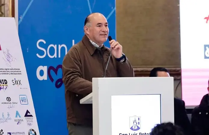 Se reforzará bacheo, agua y seguridad en la capital: EGC