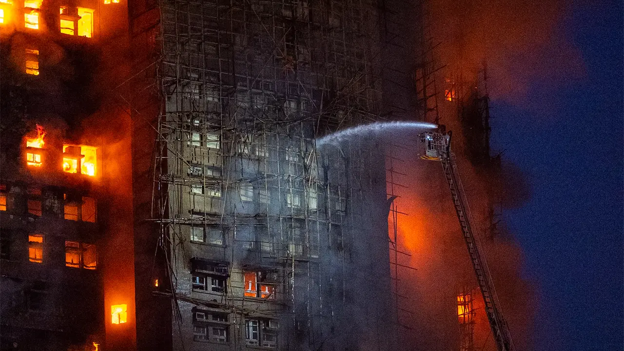 Tragedia en Tai Po por incendio en Hong Kong
