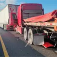 Choque de tráiler paraliza tránsito en L. Oriente