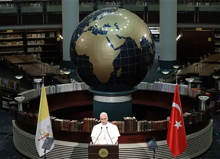 En riesgo, futuro de la humanidad: papa En riesgo, futuro de la humanidad: papa