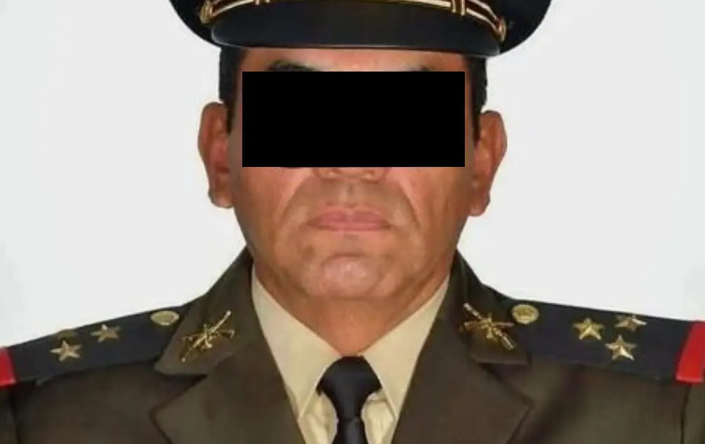 Escolta de Carlos Manzo está prófugo: FGE