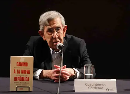 Presentan libro Camino a la República