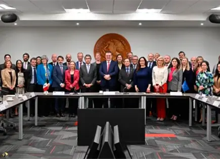 SAT resalta Transparencia y Equidad Tributaria para Inversiones en México