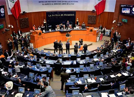 Senado acepta en fast track renuncia de Gertz Manero a la FGR