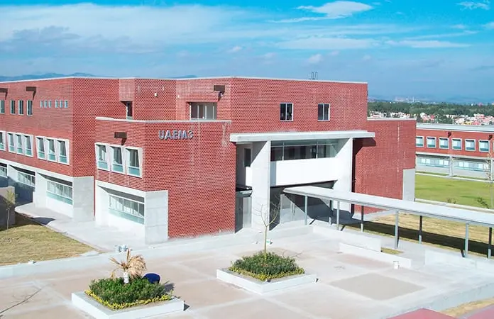 Anuncian aumento de sueldo a docentes de la UPSLP