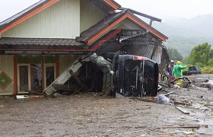 Catástrofe por lluvias monzónicas en Sumatra
