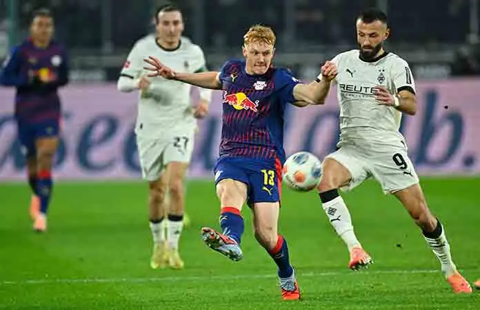 Gladbach y Leipzig empatan sin goles