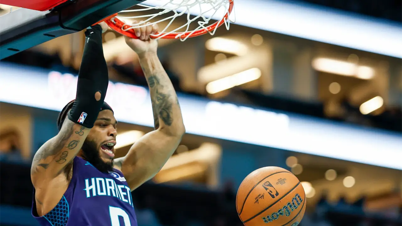 Hornets de Charlotte vencen a los Bulls de Chicago en la Copa NBA