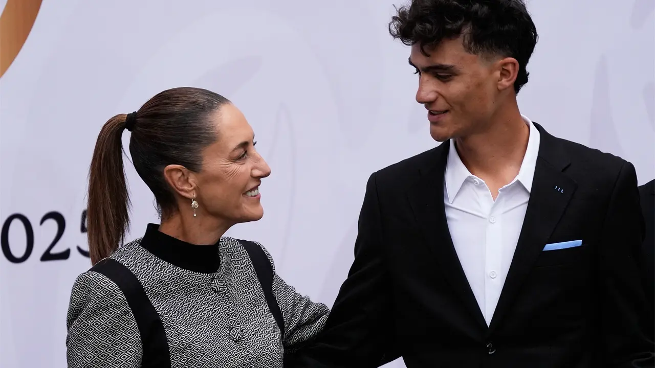 Isaac del Toro y Osmar Olvera, premiados en el Premio Nacional del Deporte de México